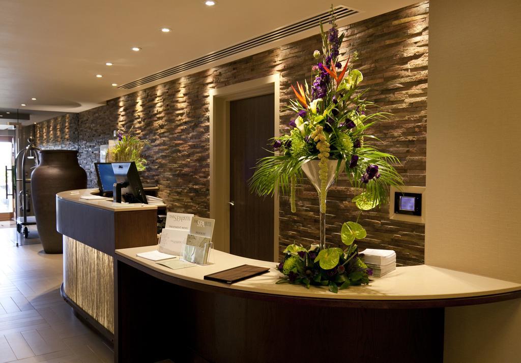 Spa Hotel At Ribby Hall Village Wrea Green Exterior photo